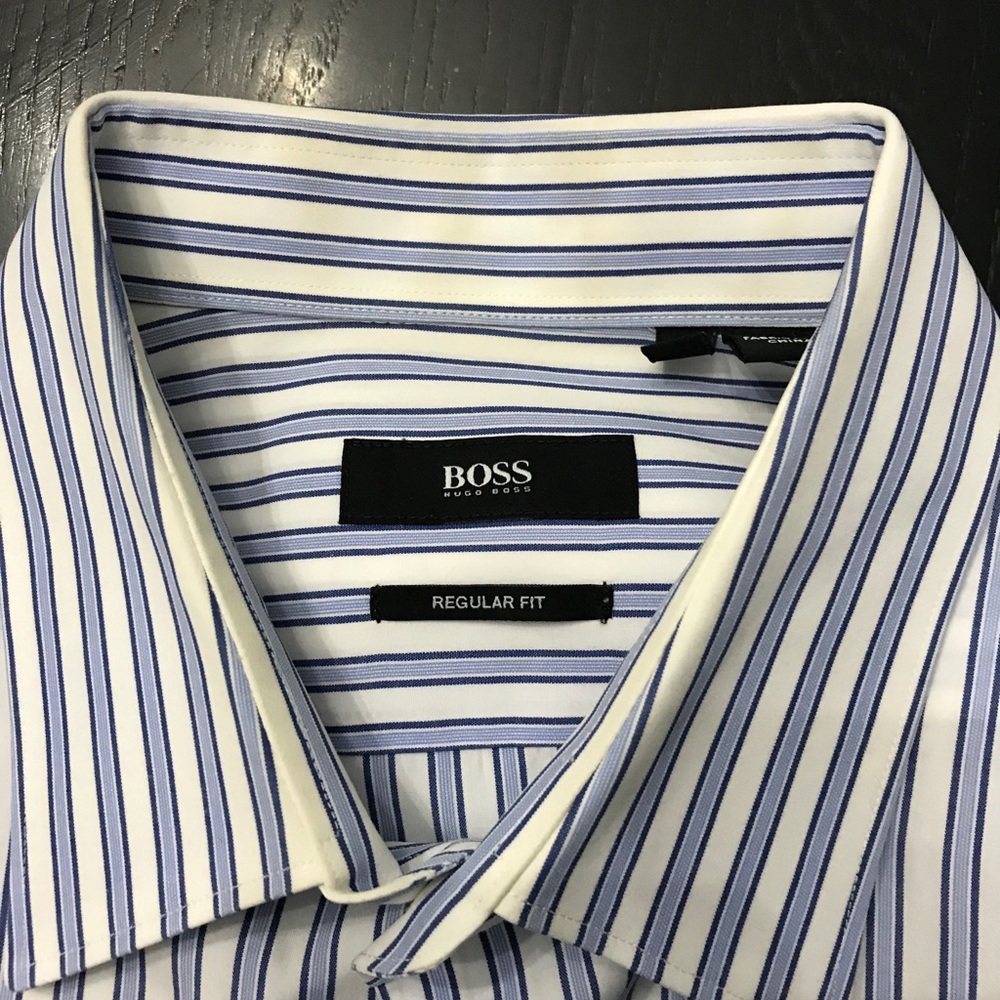 💥 💥 HUGO BOSS Button Down Long Sleeve Shirt - Picture 3 of 3